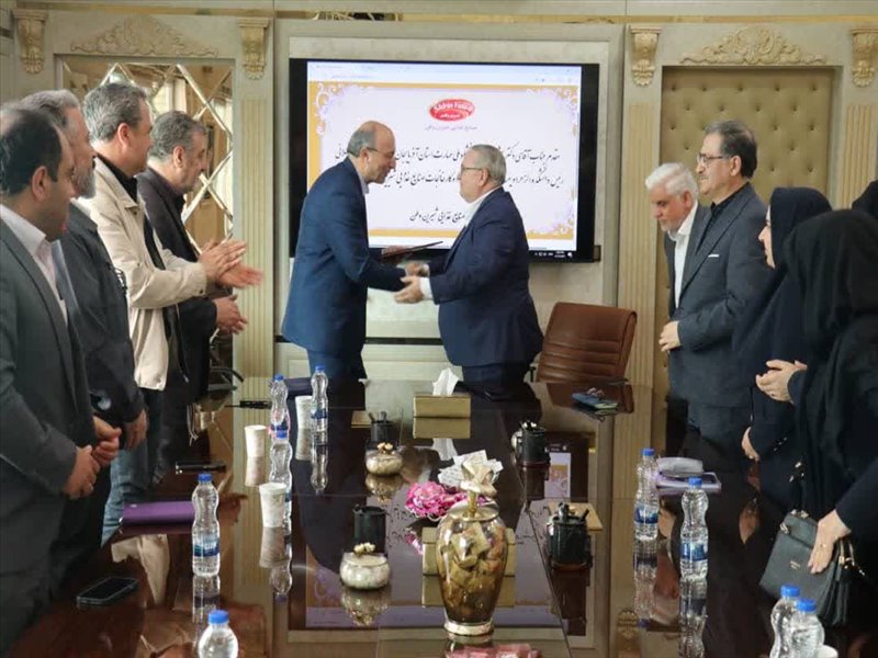 امضای تفاهم‌نامه اشتغال بین هلدینگ توسعه سرمایه پایدار وطن و دانشگاه ملی مهارت واحد استانی آذربایجان شرقی
