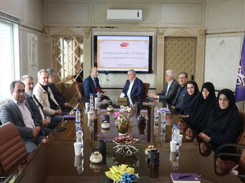 امضای تفاهم‌نامه اشتغال بین هلدینگ توسعه سرمایه پایدار وطن و دانشگاه ملی مهارت واحد استانی آذربایجان شرقی
