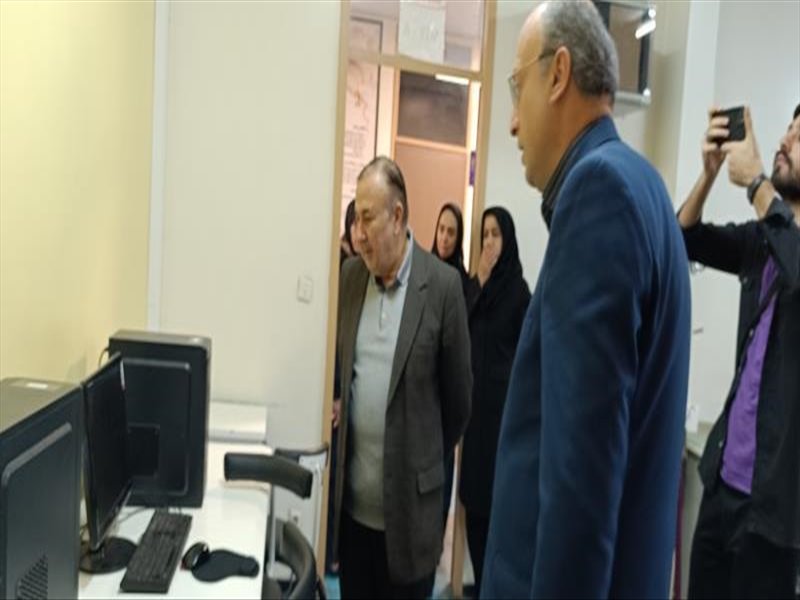 دکتر نوین
