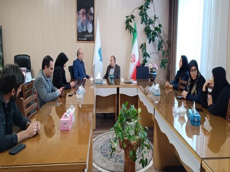 دکتر نوین