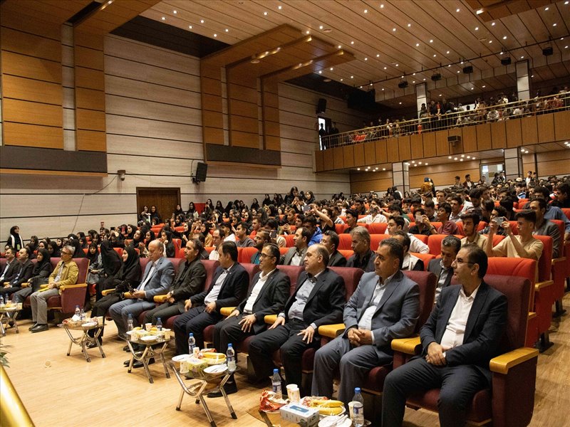 جشن استقبال از دانشجویان نوورود دانشگاه ملی مهارت واحد استانی آذربایجان شرقی سال 1404