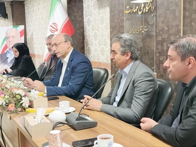 هیئت علمی ها