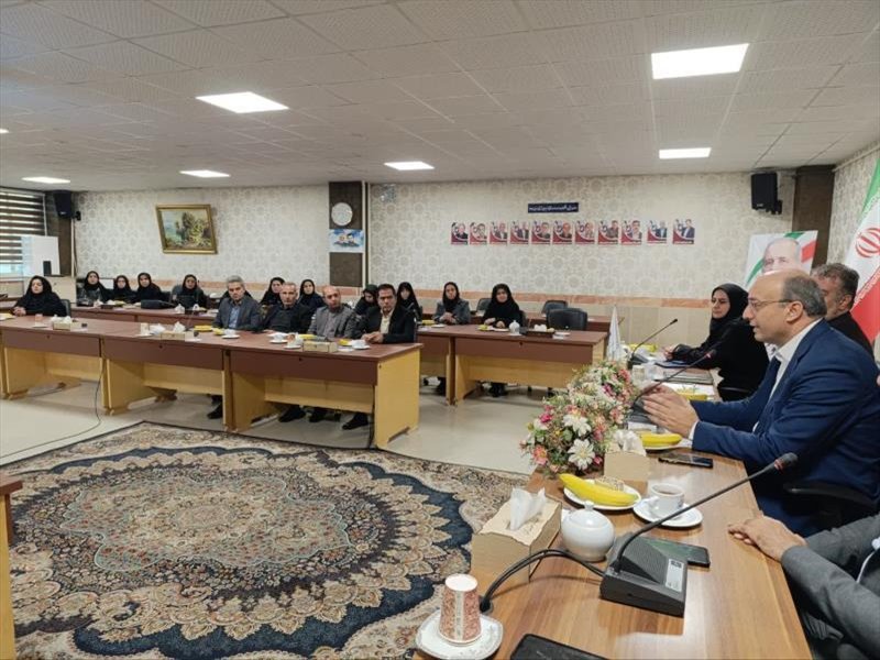 هیئت علمی ها