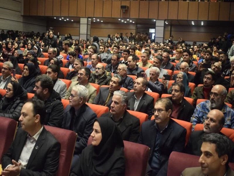 گالری تصاویر مراسم روز دانشجو 1404