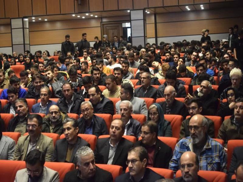 گالری تصاویر مراسم روز دانشجو 1404