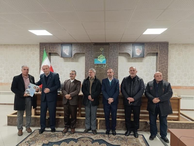 نشست بسیجیان