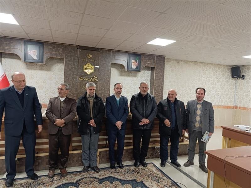 نشست بسیجیان