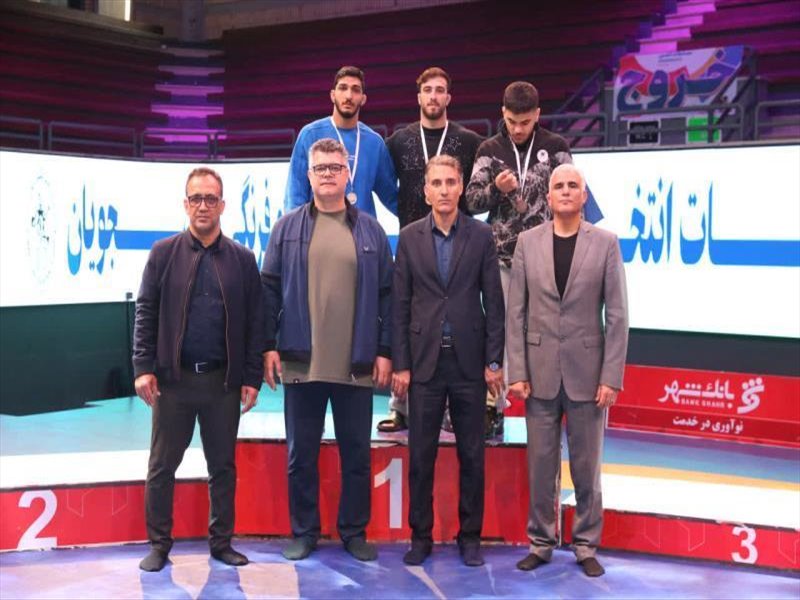 تیم ملی کشتی