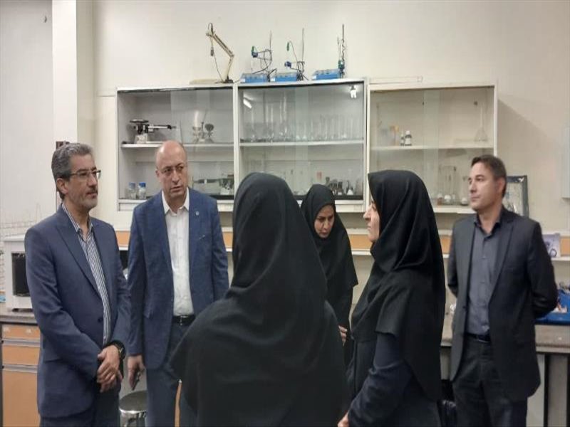 سرآمدان آموزشی 1404