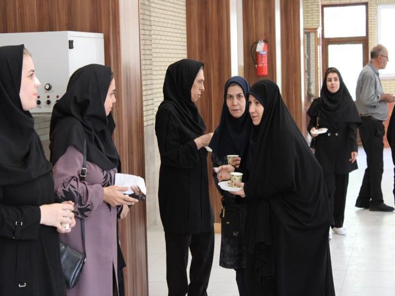 روز کارمند