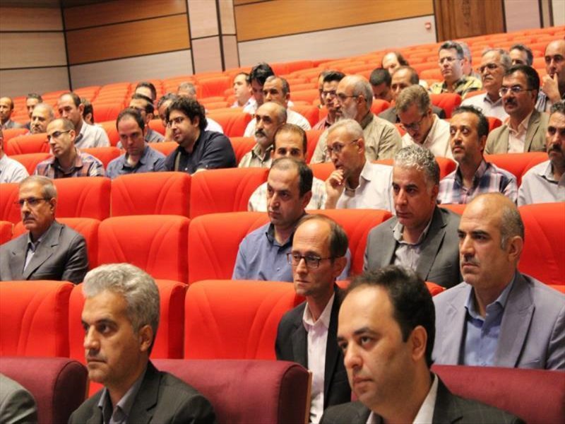 روز کارمند