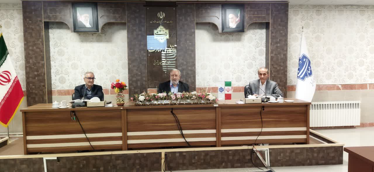 جلسه قرآنی ویژه مدیران ادارات و نهادهای دولتی در دانشگاه ملی مهارت واحد استانی آذربایجان شرقی