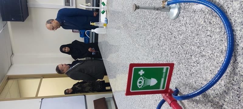 دکتر نوین