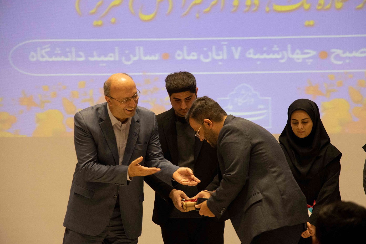 جشن استقبال از دانشجویان نوورود دانشگاه ملی مهارت واحد استانی آذربایجان شرقی سال 1404